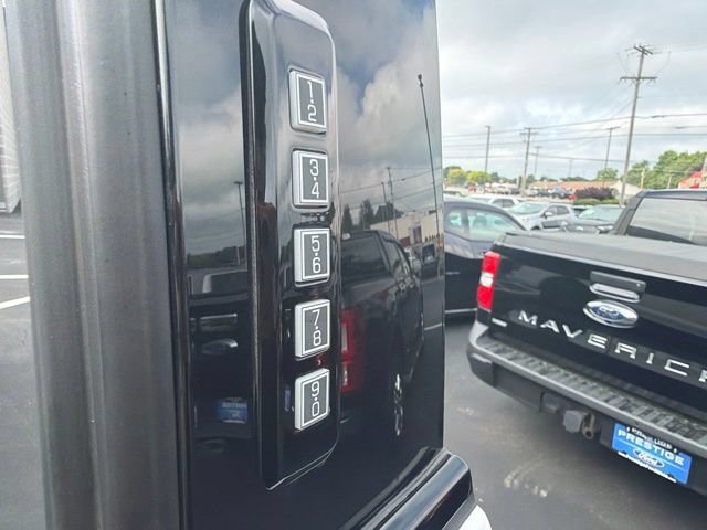 Used 2022 Ford F150 Lightning Lariat w/ Equipment Group 511A High AWD/4WD image 15