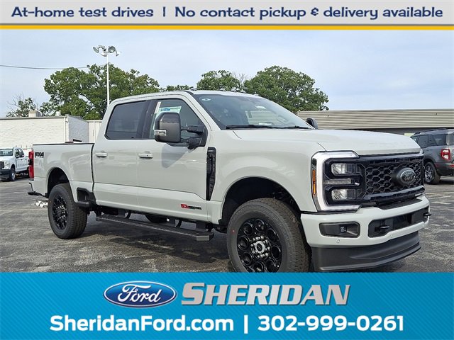 New 2026 Ford F250 Lariat w/ Black Appearance Package