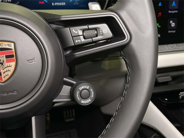 New 2026 Porsche Cayenne S image 39