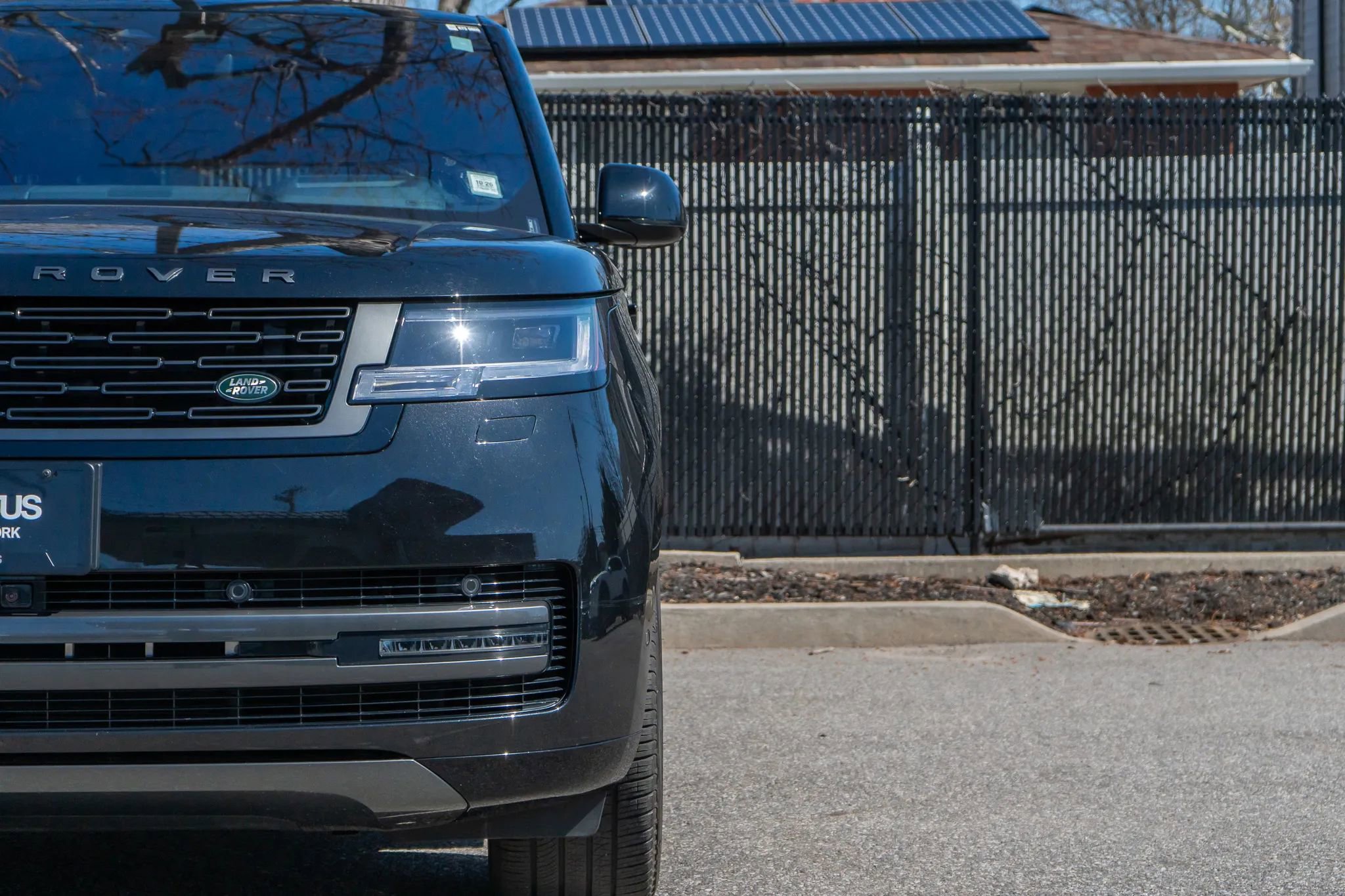 Used 2023 Land Rover Range Rover Long Wheelbase SE AWD/4WD image 5