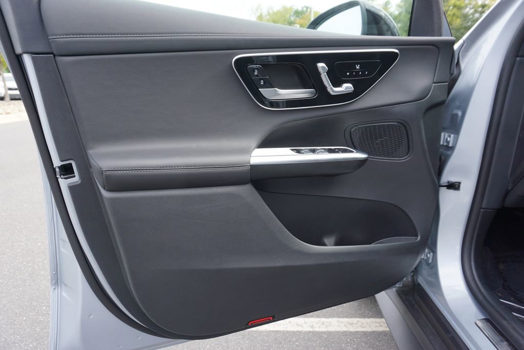 Certified 2025 Mercedes-Benz GLC 300 GLC 300 image 22