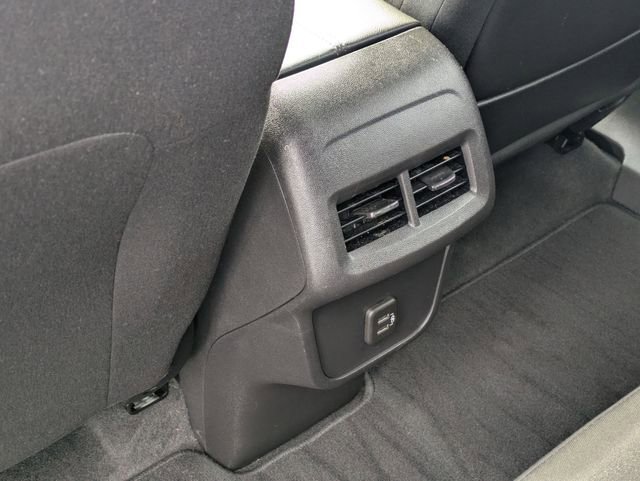 Used 2023 GMC Terrain SLE w/ Driver Convenience Package image 30