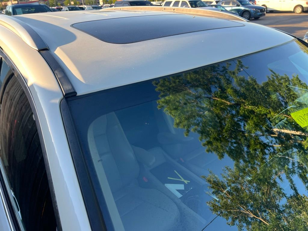 Used 2016 Honda Pilot Touring image 6