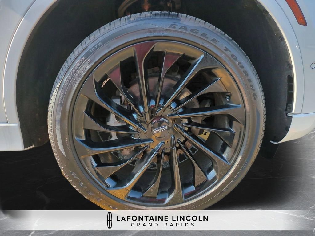 Used 2024 Lincoln Aviator Reserve w/ Equipment Group 201A image 33