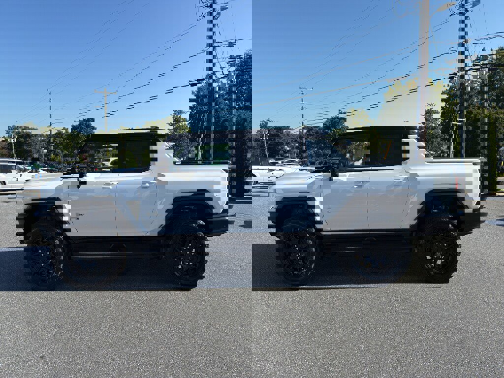 New 2026 GMC Hummer EV 4x4 Crew Cab image 3
