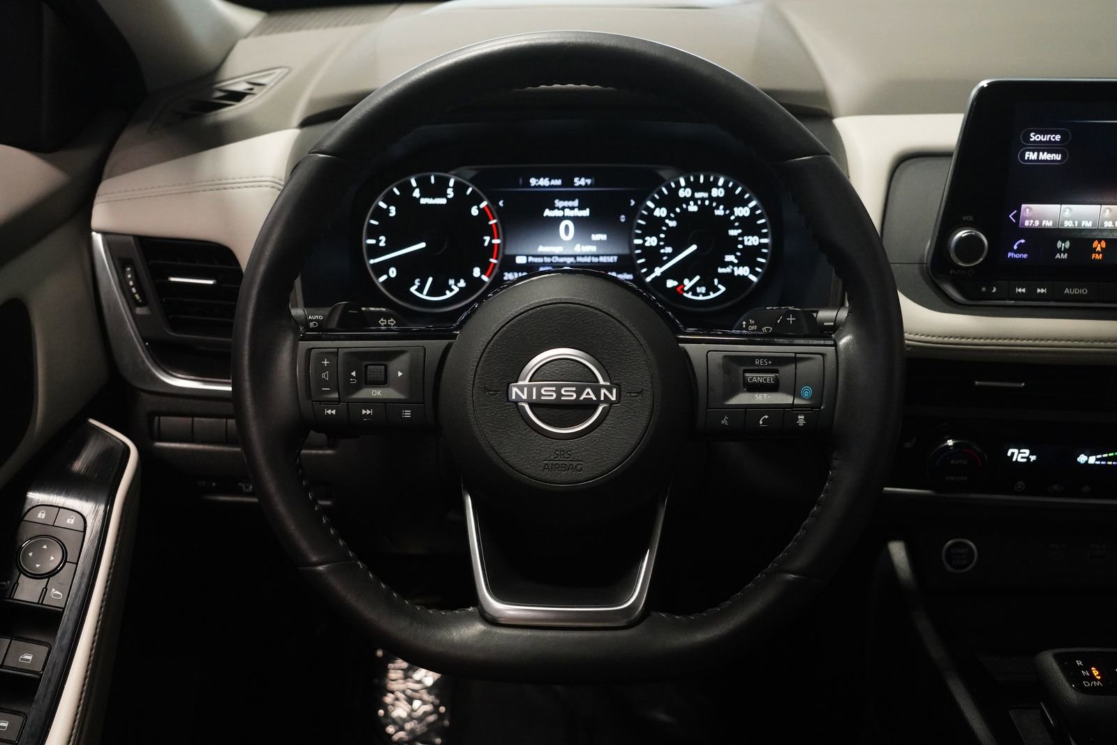 Used 2023 Nissan Rogue SV w/ SV Premium B Package AWD/4WD image 15