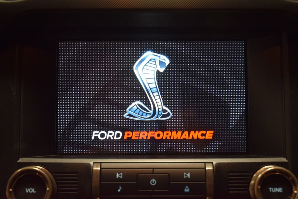 Used 2021 Ford Mustang Shelby GT500 w/ Technology Package image 28