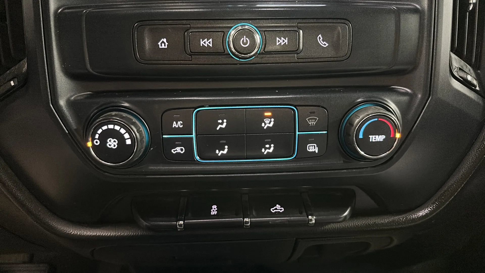 Used 2018 GMC Sierra 1500 W/T w/ Elevation Edition image 21