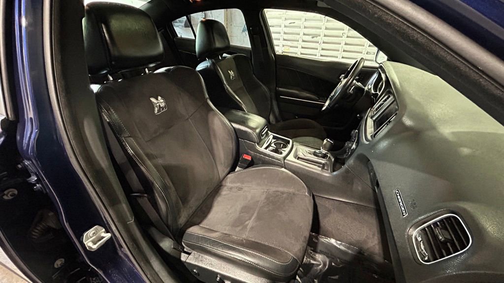 Used 2017 Dodge Charger R/T Scat Pack RWD image 31