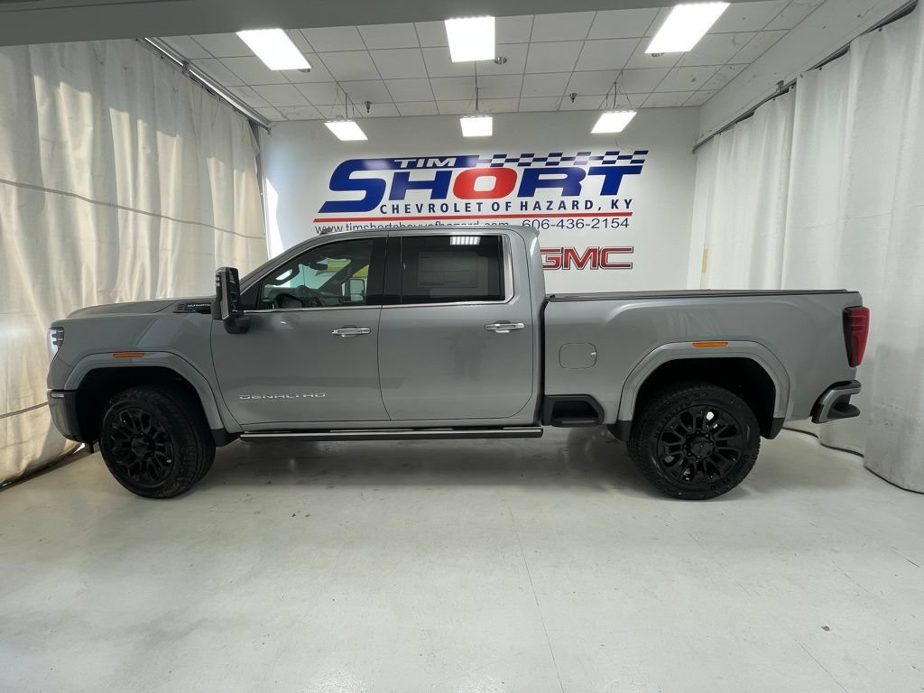New 2026 GMC Sierra 2500 Denali Ultimate AWD/4WD image 9