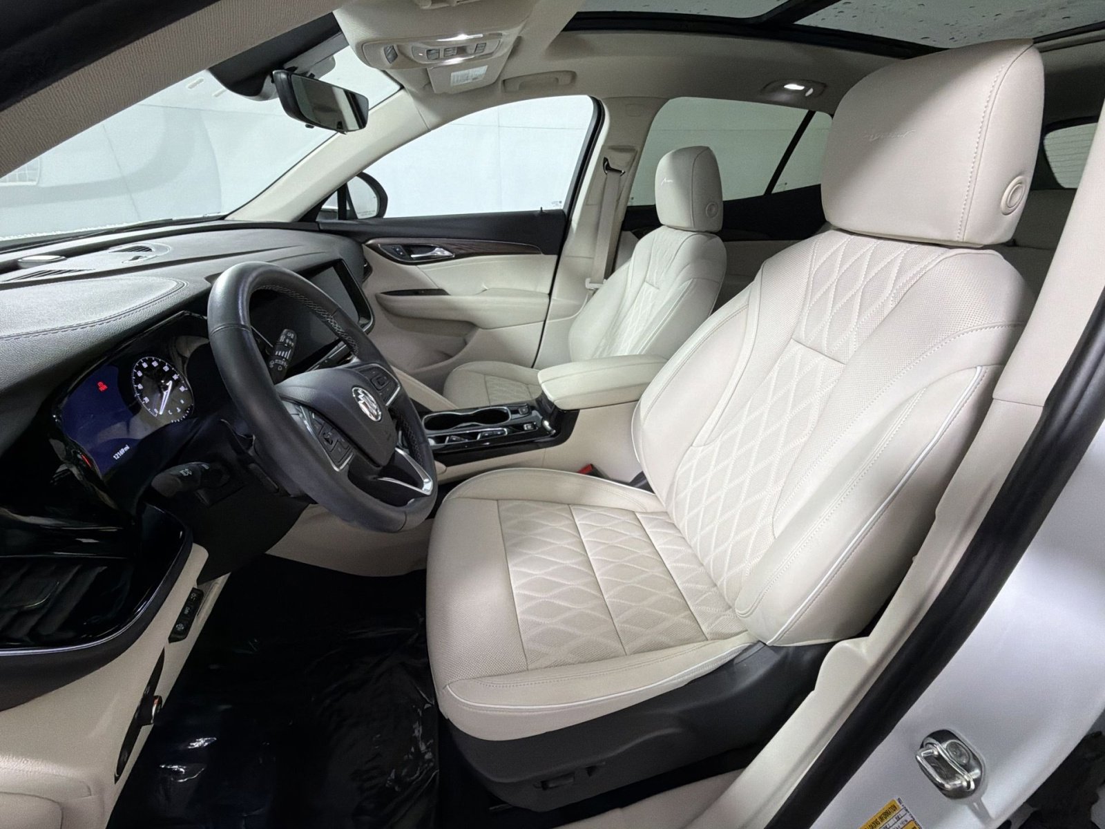 Used 2023 Buick Envision Avenir AWD/4WD image 13