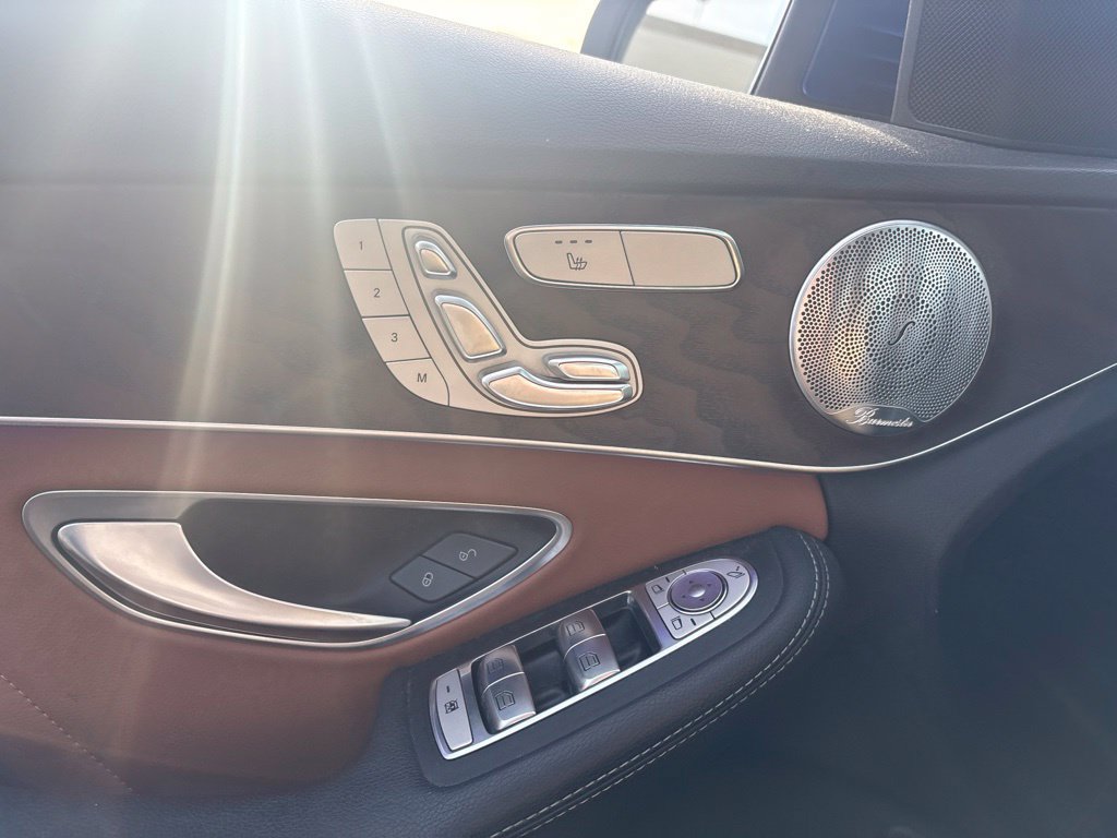 Used 2021 Mercedes-Benz C 300 Sedan image 23