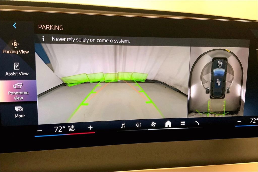 Certified 2024 BMW iX xDrive50 w/ Premium Package image 17