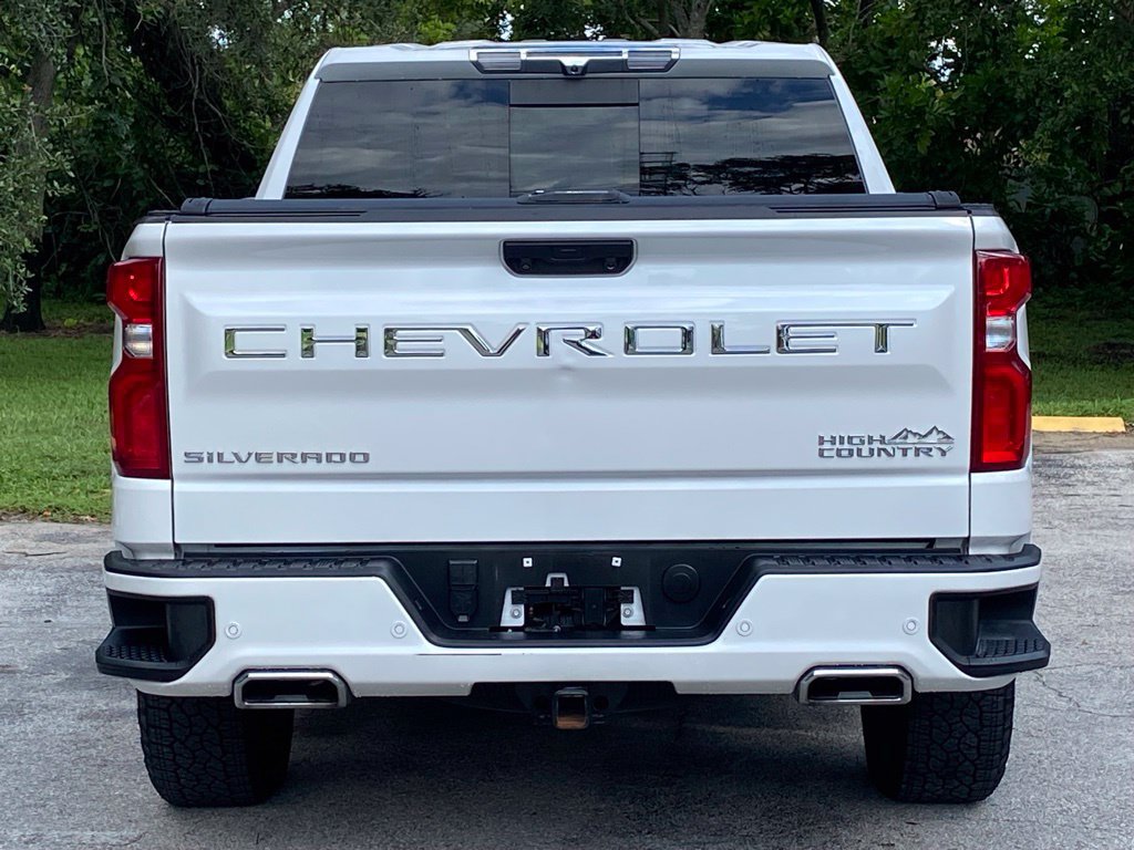 Used 2024 Chevrolet Silverado 1500 High Country AWD/4WD image 8