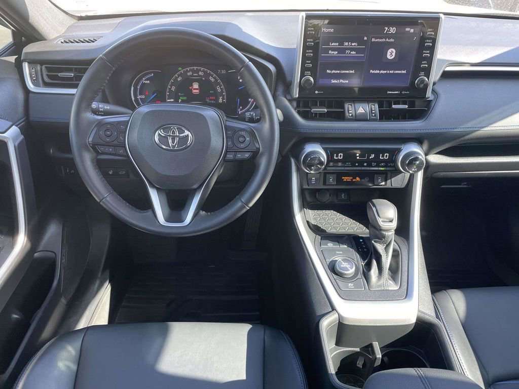 Used 2022 Toyota RAV4 XSE w/ XSE Grade Weather Package AWD/4WD image 25