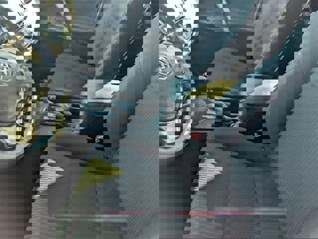 Used 2013 Toyota RAV4 XLE image 8