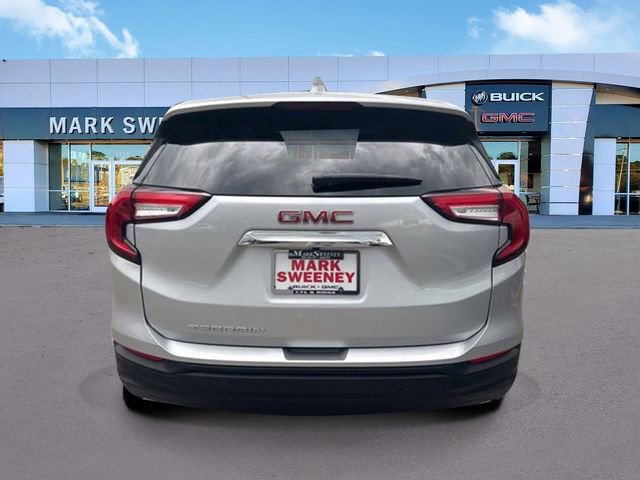 Used 2022 GMC Terrain SLE image 6