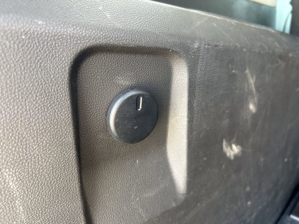 Used 2015 Chevrolet Equinox LTZ image 16