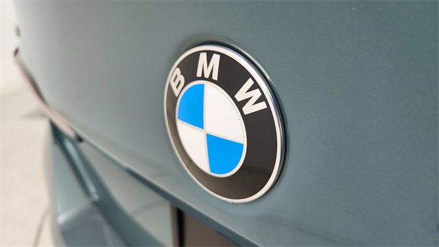 Used 2025 BMW 540i xDrive 540i xDrive image 16