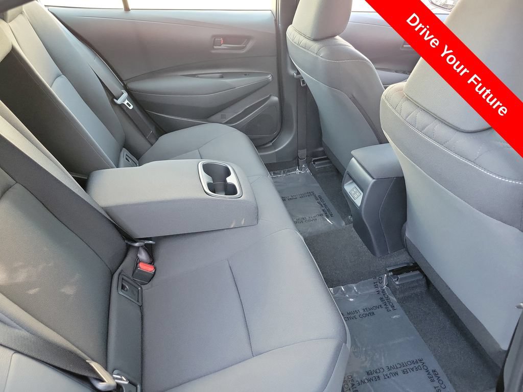 Used 2026 Toyota Corolla LE FWD image 19