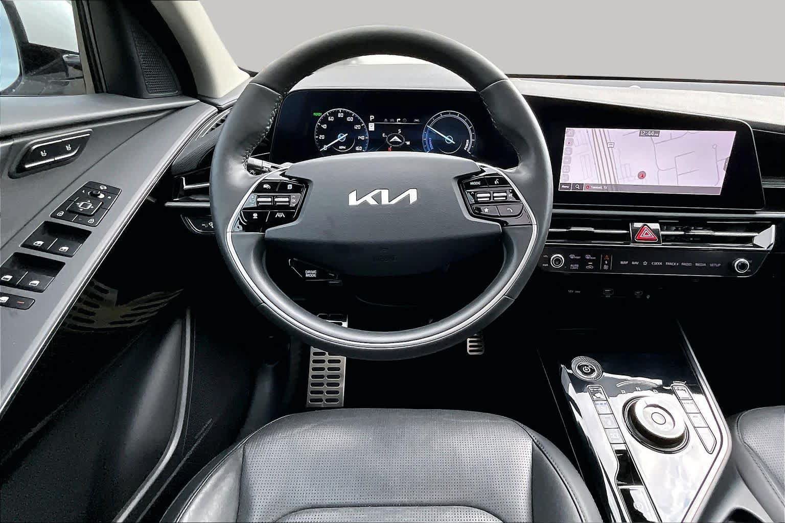 Used 2023 Kia Niro Wave FWD image 5
