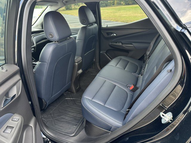 Used 2023 Chevrolet Bolt EUV Premier image 11