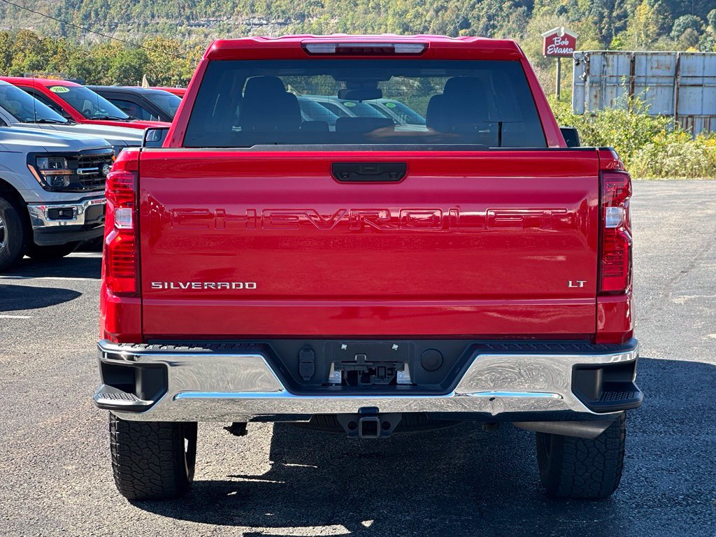 Used 2025 Chevrolet Silverado 1500 LT AWD/4WD image 5