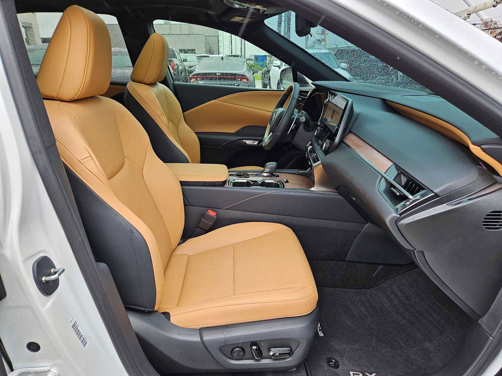 Used 2025 Lexus RX 350 Premium Plus w/ Convenience Package FWD image 16