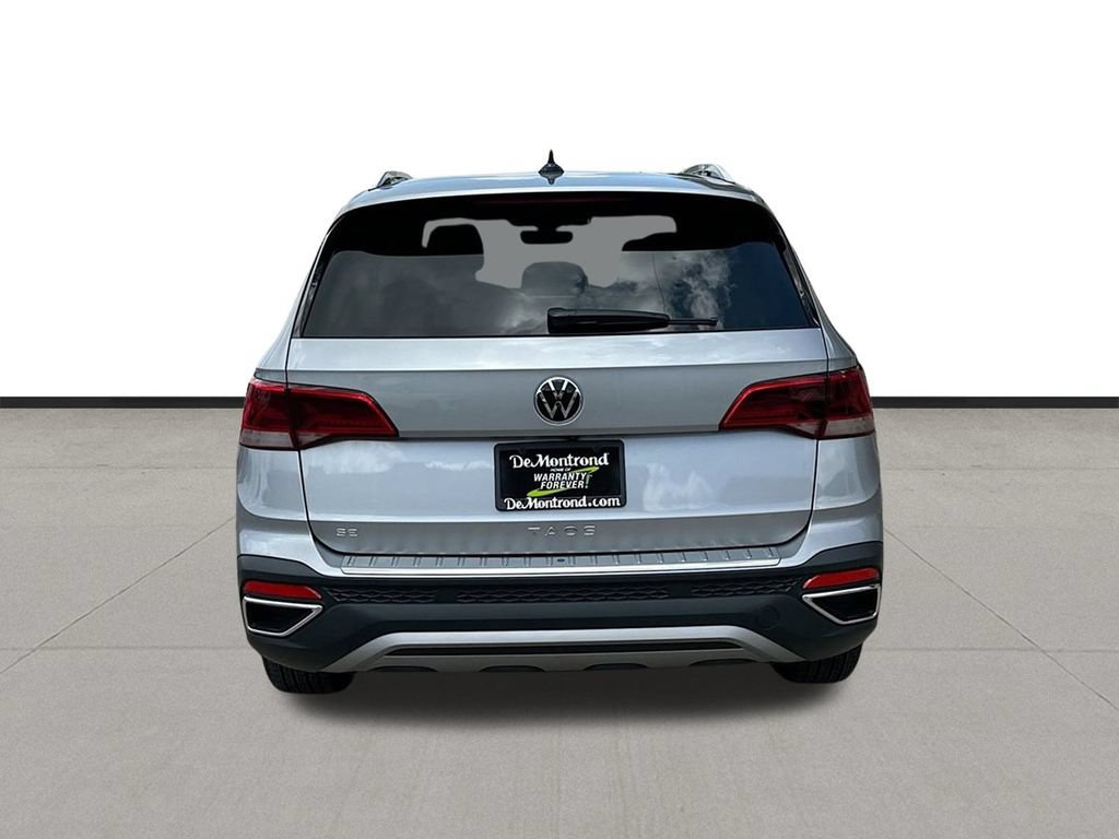 Used 2024 Volkswagen Taos SE FWD image 5