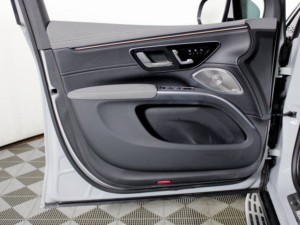 Certified 2024 Mercedes-Benz EQS 450+ 4MATIC SUV image 11