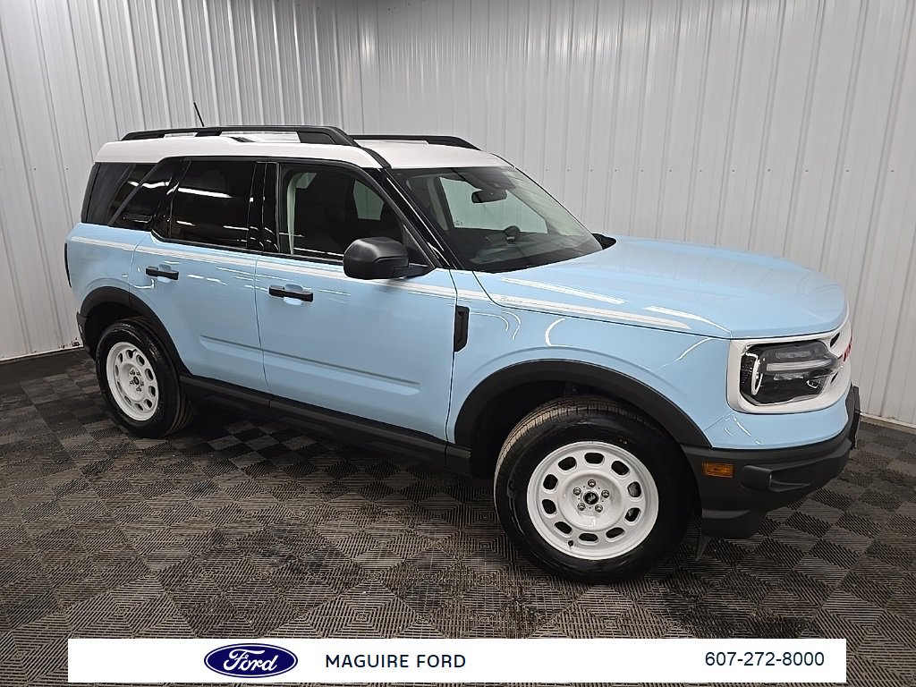 Used 2023 Ford Bronco Sport Heritage w/ Heritage Convenience Package image 1