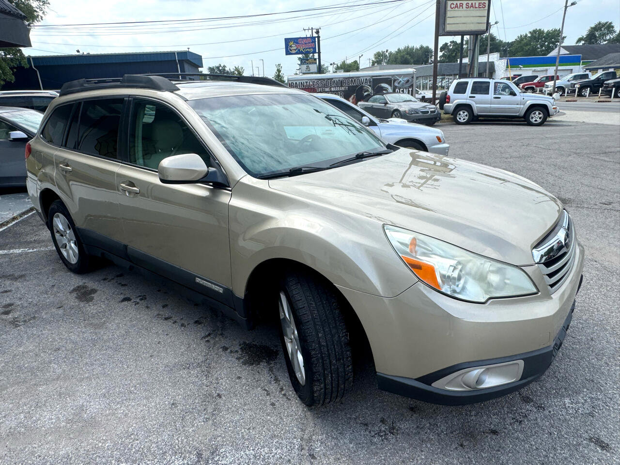 Used 2010 Subaru Outback 2.5i Premium image 7