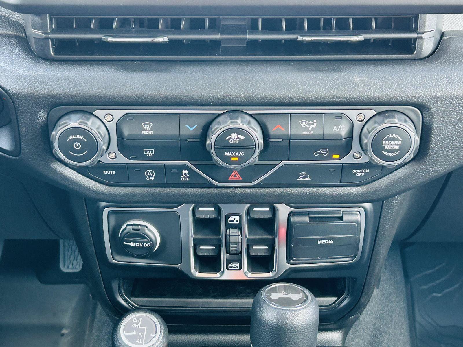New 2026 Jeep Wrangler Unlimited Sport AWD/4WD image 18