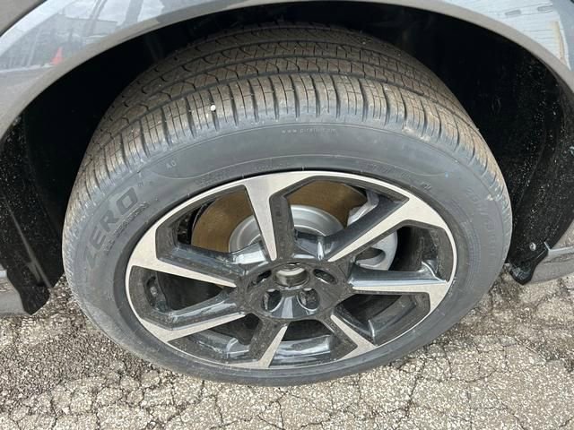 Used 2025 Audi Q3 2.0T Premium Plus w/ Premium Plus Package image 27