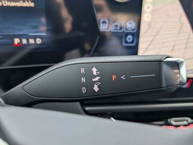 New 2026 Chevrolet Equinox EV RS FWD image 24