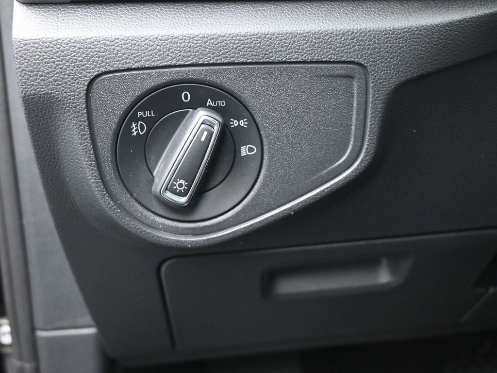 Used 2019 Volkswagen Atlas SE w/ Panoramic Sunroof Package image 21