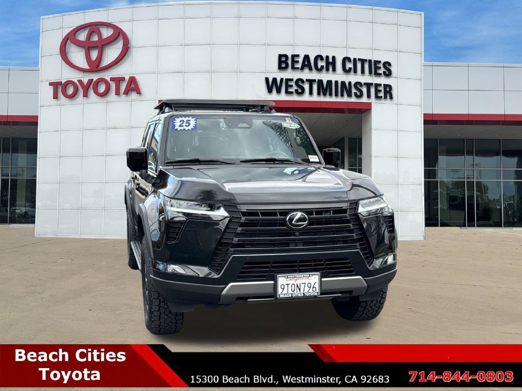 Used 2025 Lexus GX 550 AWD/4WD image 3