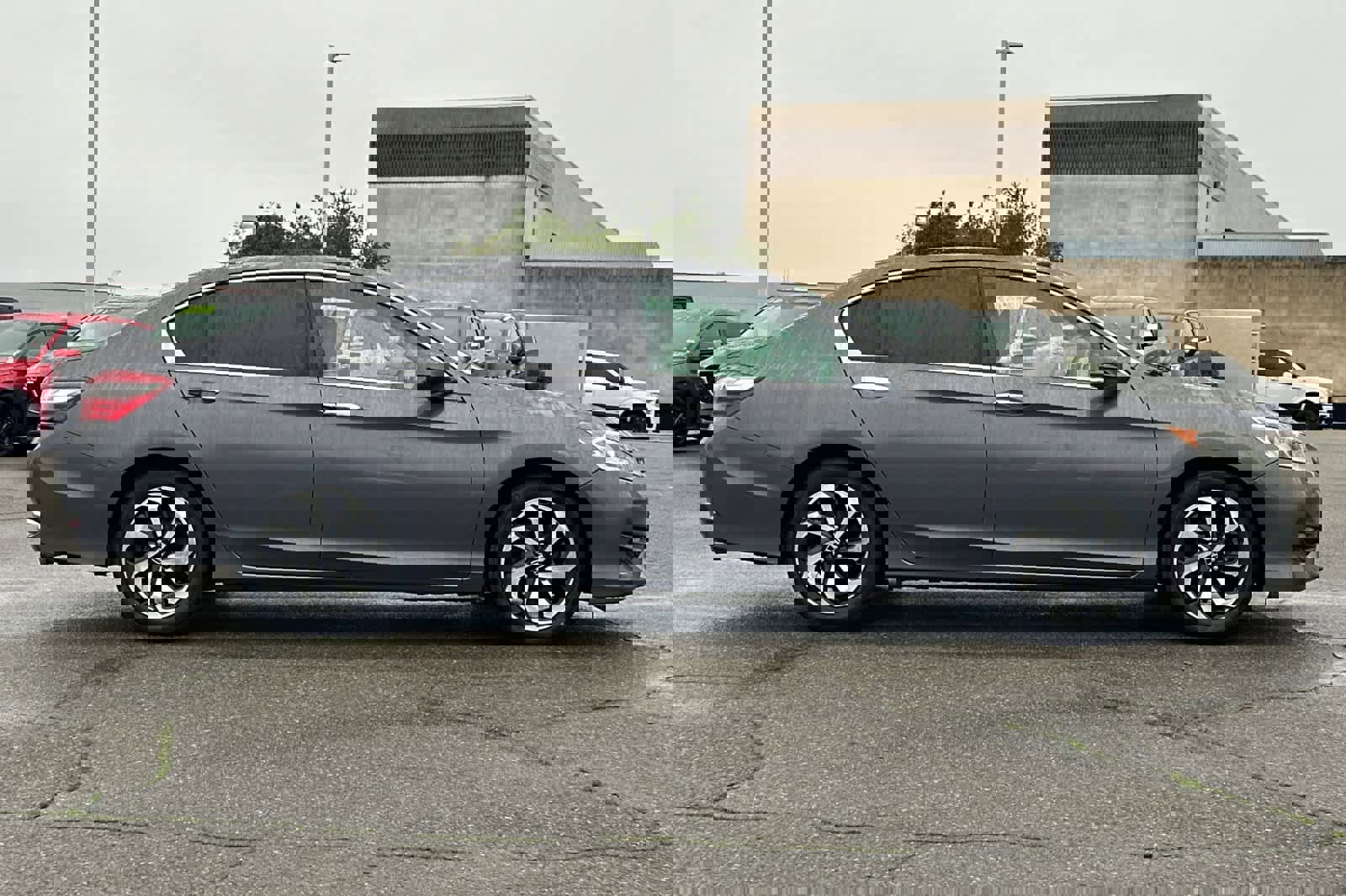 Used 2016 Honda Accord EX image 6