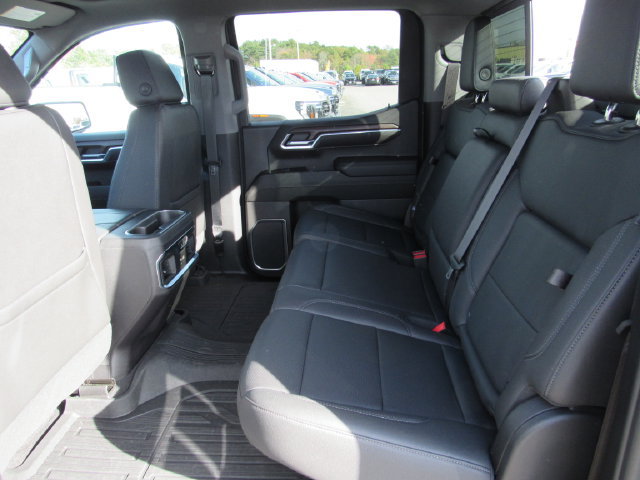 Used 2023 GMC Sierra 1500 SLT w/ SLT Premium Plus Package AWD/4WD image 29