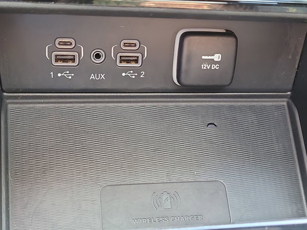 Used 2023 Jeep Grand Cherokee Altitude image 25