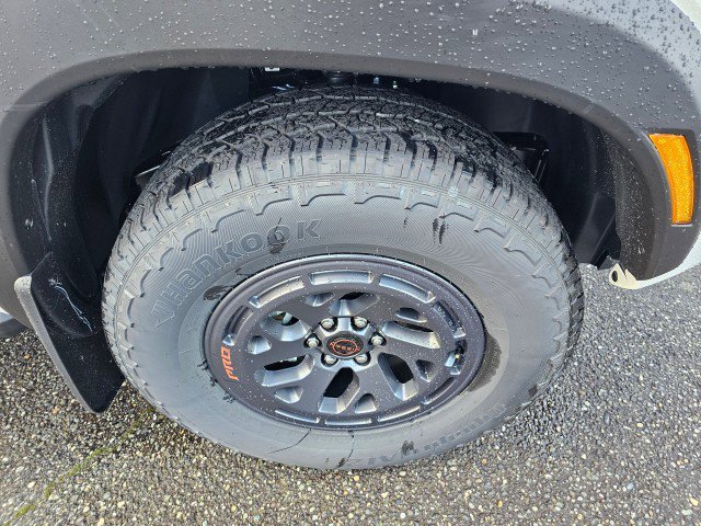 New 2025 Nissan Frontier PRO-4X w/ Pro Premium Package image 11