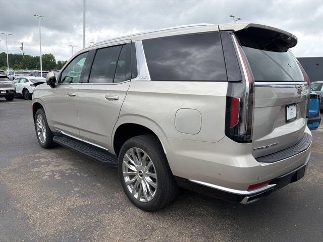 Used 2022 Cadillac Escalade Premium Luxury AWD/4WD image 5