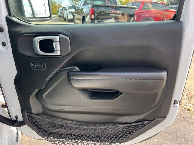 Used 2020 Jeep Wrangler Sport AWD/4WD image 10