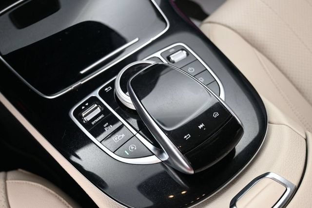 Used 2017 Mercedes-Benz E 300 4MATIC image 24