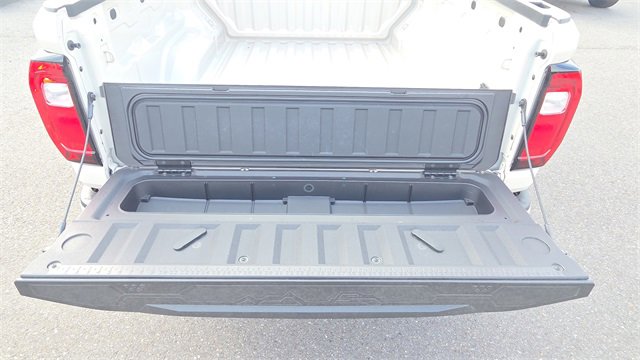 New 2026 GMC Canyon Elevation w/ Convenience Package image 20