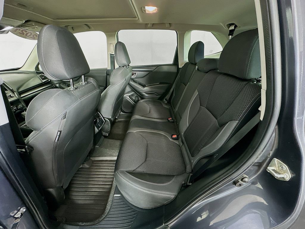 Used 2021 Subaru Forester Premium AWD/4WD image 31