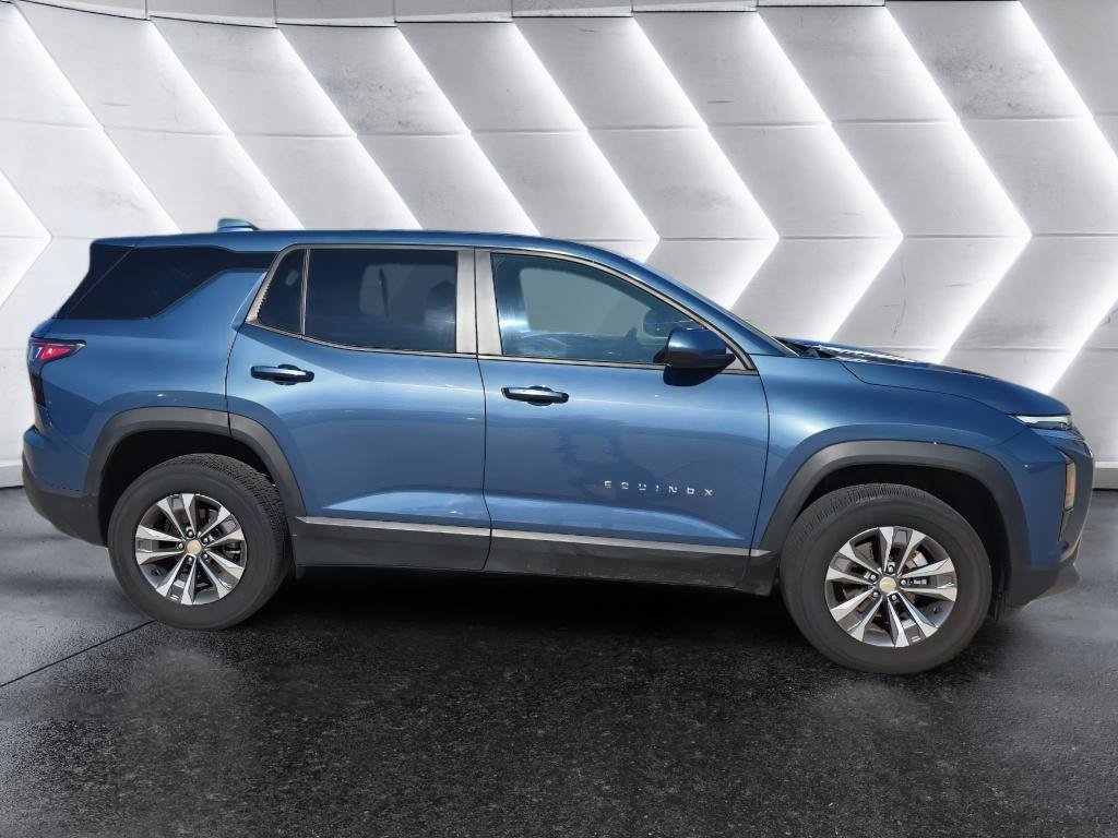 Used 2025 Chevrolet Equinox LT