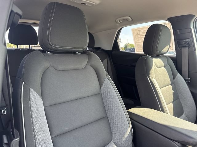 Used 2024 Chevrolet TrailBlazer LS w/ LS Convenience Package FWD image 23