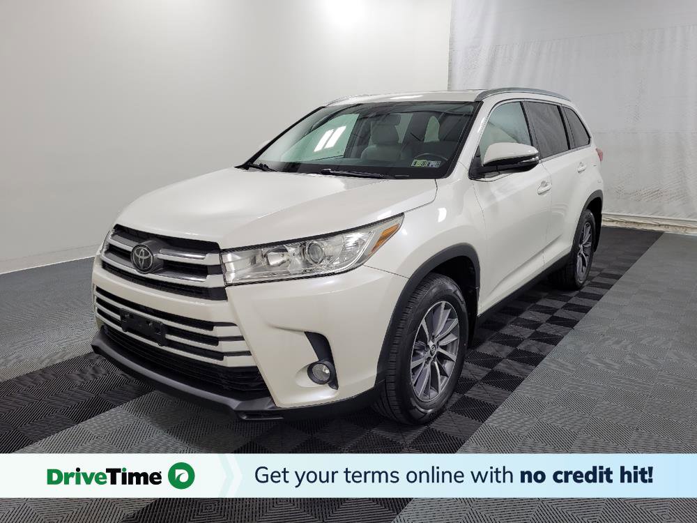 Used 2019 Toyota Highlander XLE image 1
