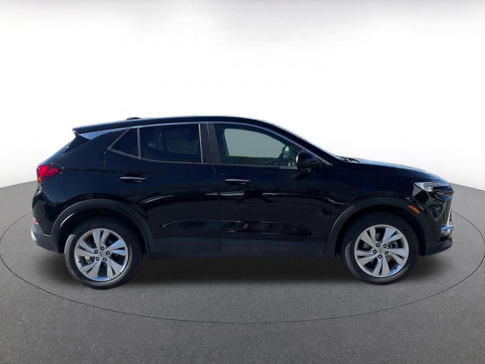 Used 2025 Buick Encore GX Preferred image 16